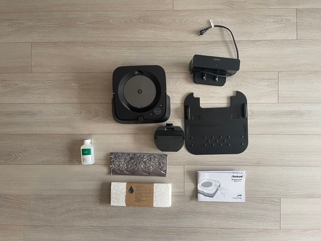 iRobot Braava jet m6 ロボット掃除機 本体 付属品あり