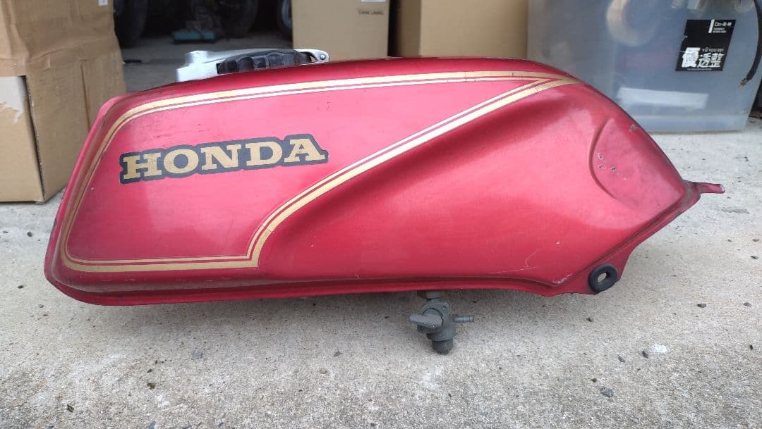 CB250RSZ タンク　コック付