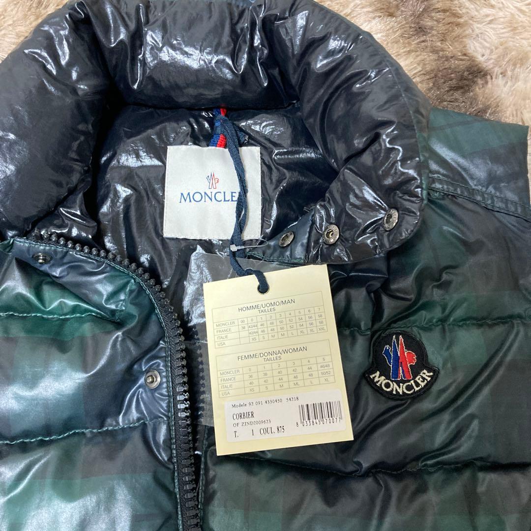 MONCLER チェック柄ダウンベスト