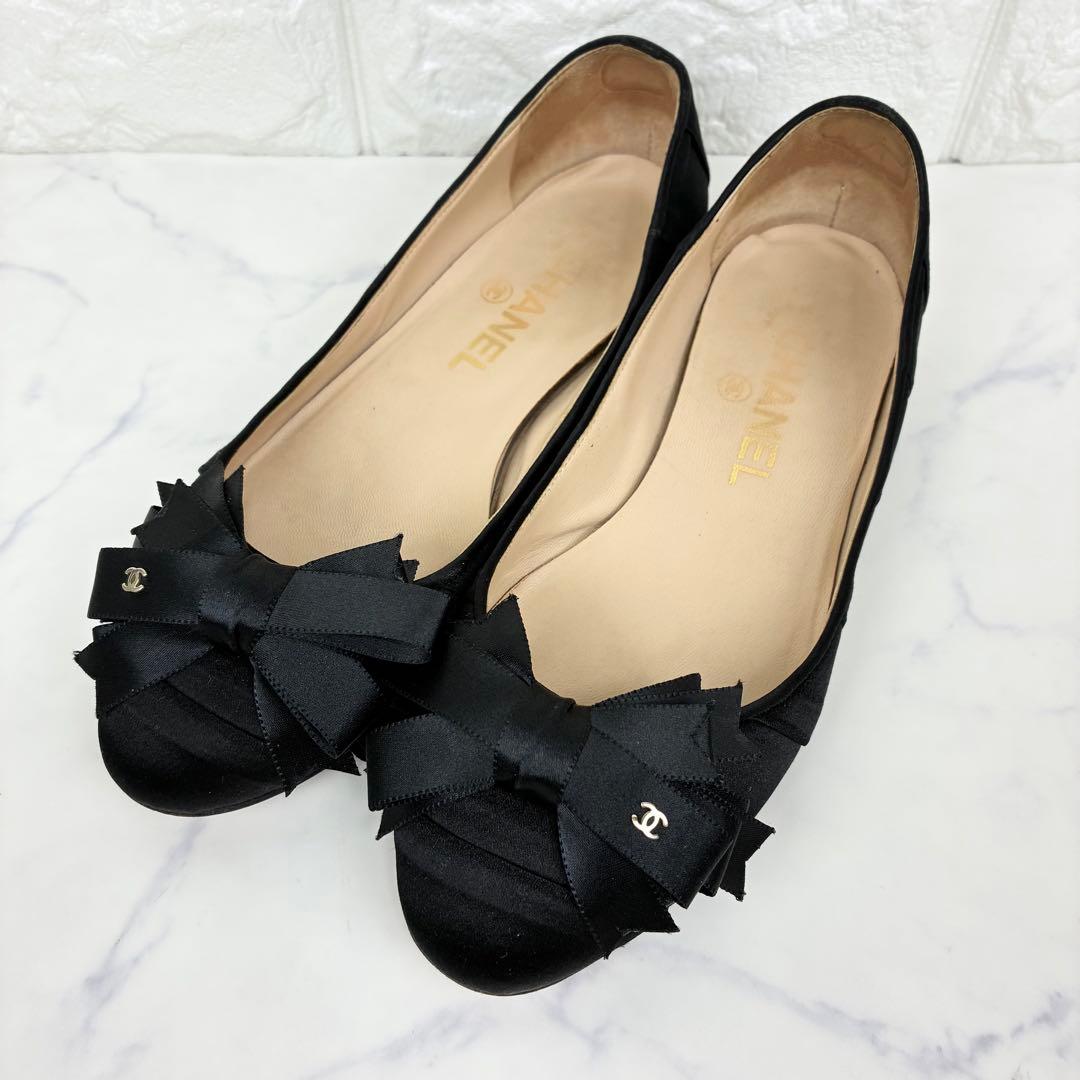 シャネル　パンプス　サテンリボン　ココマーク　バレエシューズ