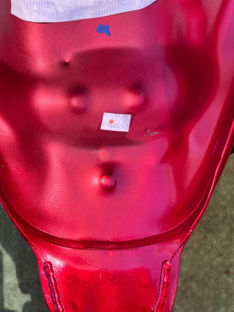 トライアンフ　スピードツイン　スクランブラー　純正タンク　新車外し