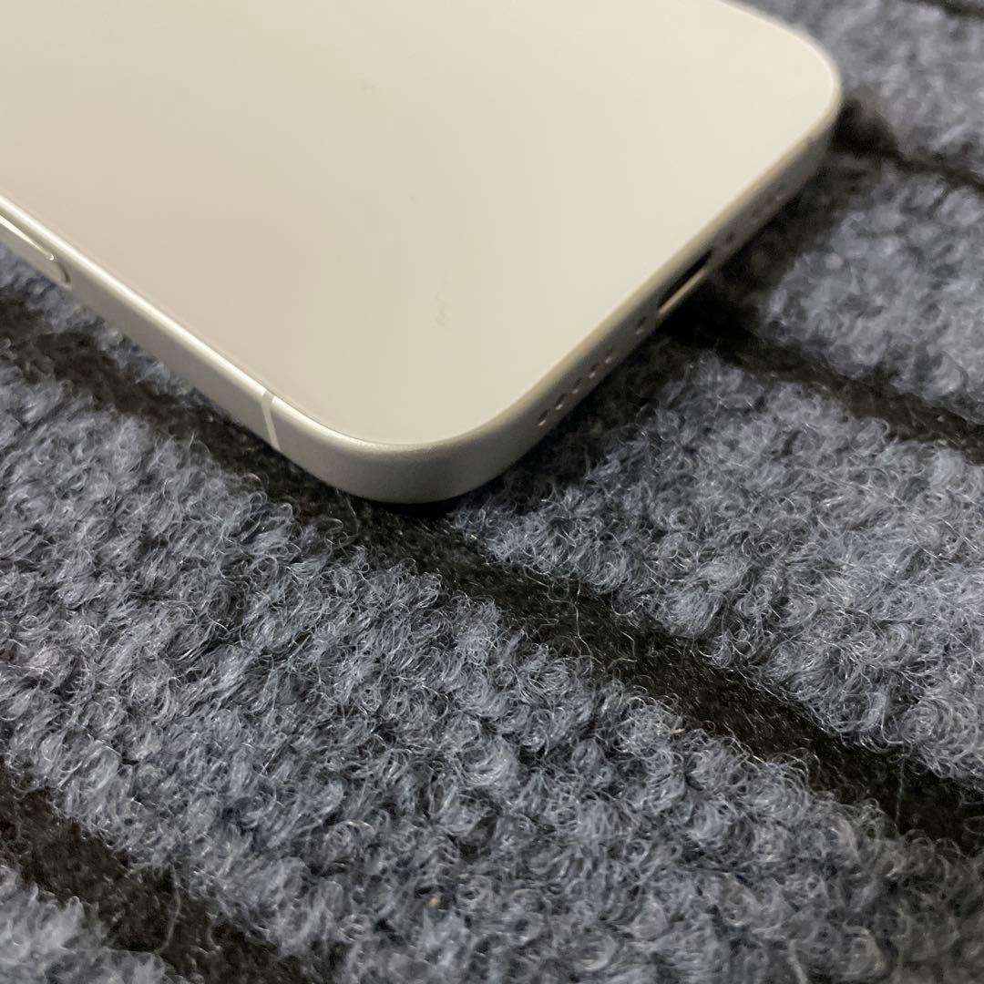 163 Apple iPhone16 128GB ホワイト SIMフリー
