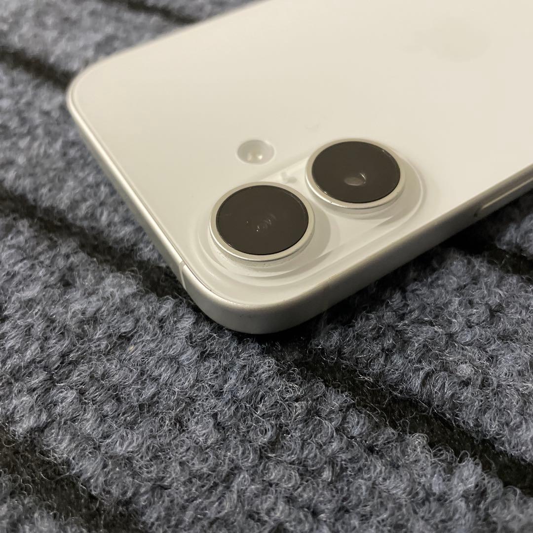 163 Apple iPhone16 128GB ホワイト SIMフリー