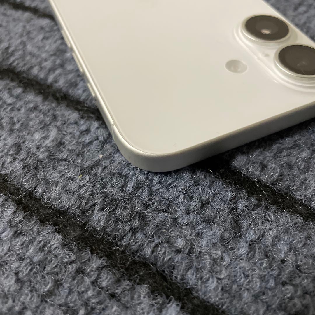 163 Apple iPhone16 128GB ホワイト SIMフリー