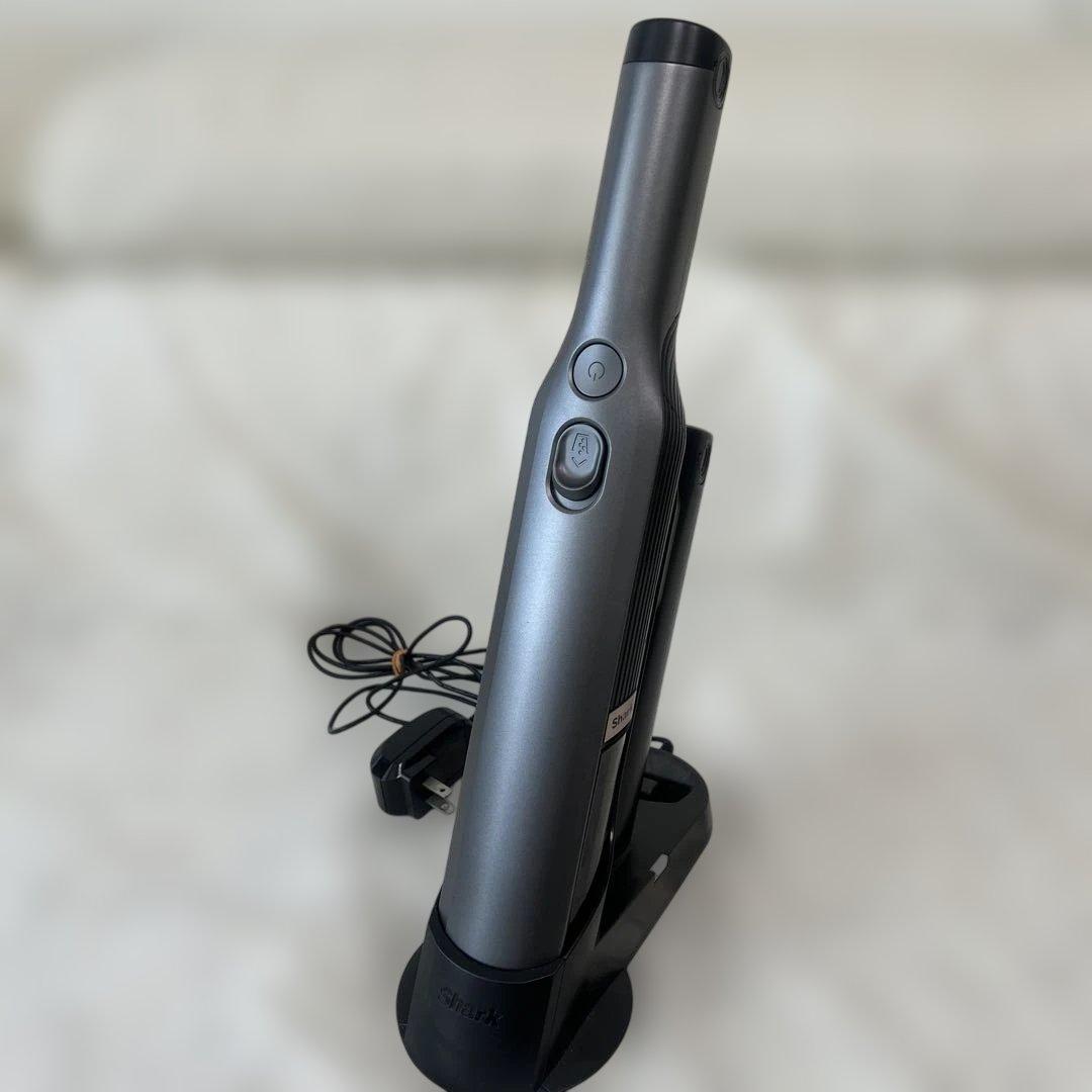 【美品】SharkNinja 充電式ハンディークリーナー