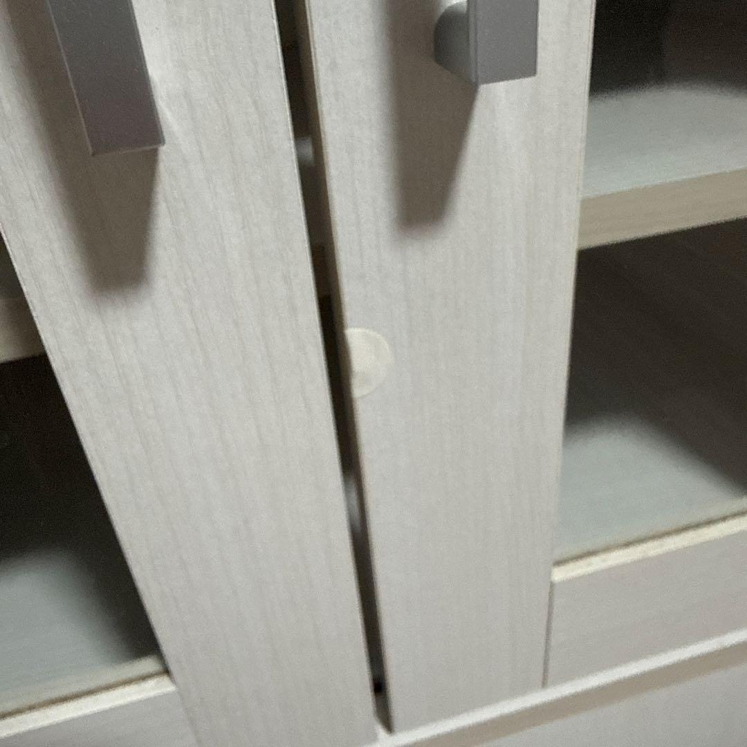 【美品】ガラスキャビネット 食器棚　オフホワイト　引き取り限定