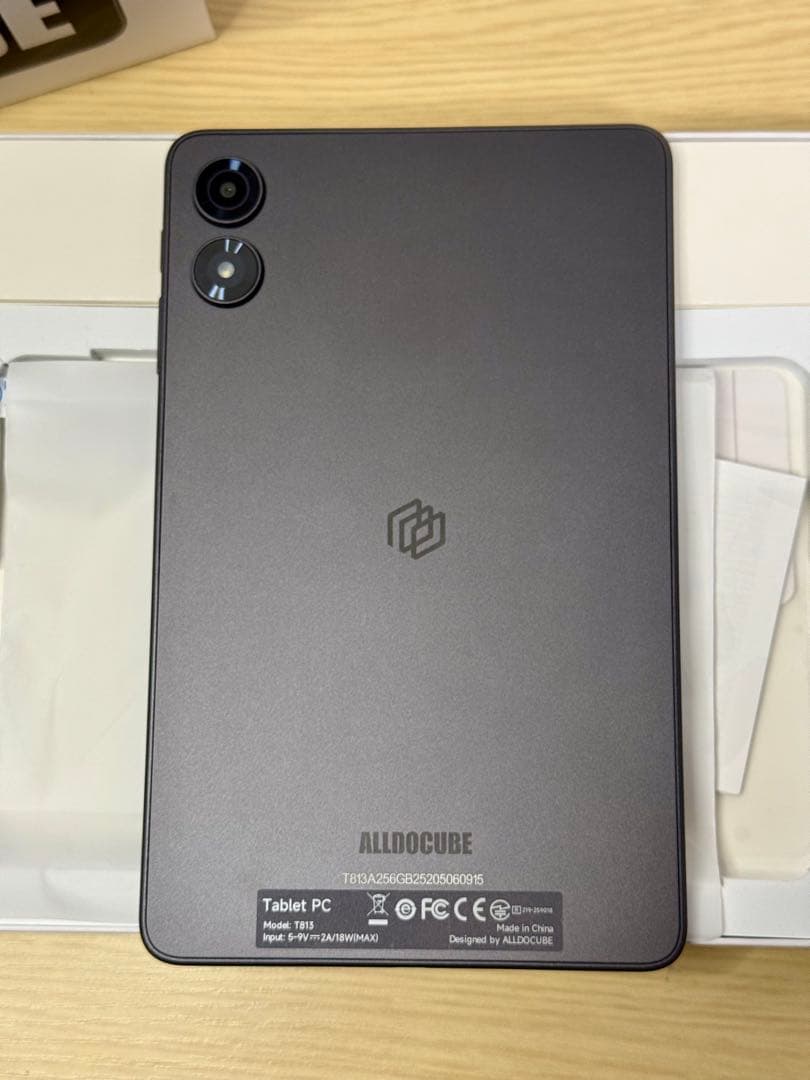 美品 ALLDOCUBE iPlay 70 mini Pro 純正ケース付