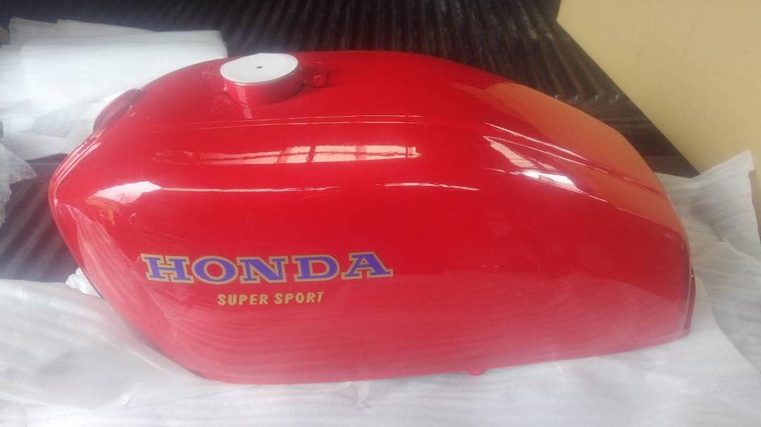 cb400f ヨンフォア リプロ タンク リプレイス　新品　未使用