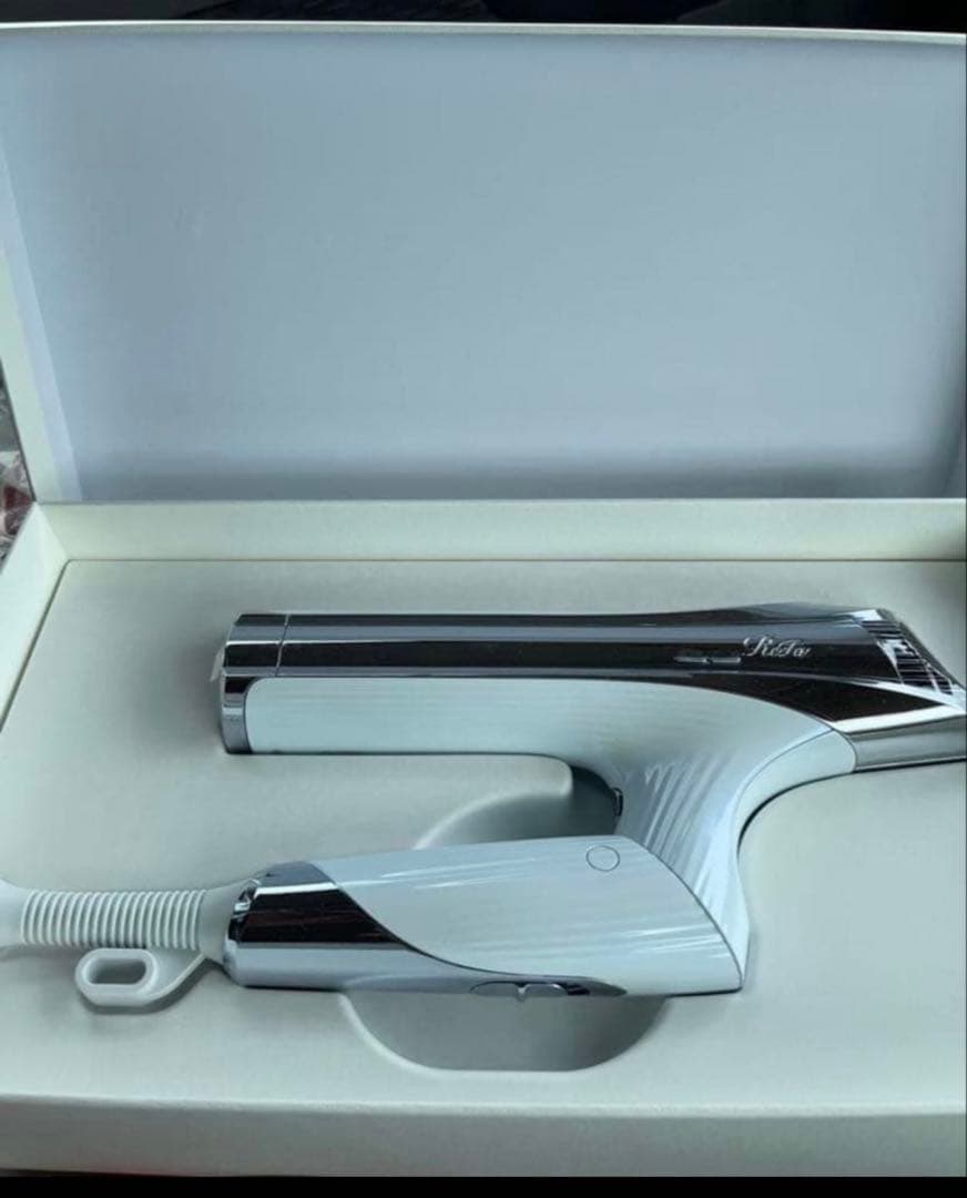 新品　未使用リファドライヤースマートS +