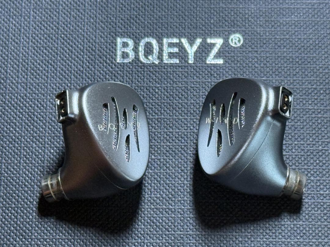 BQEYZ Wind 4.4mmバランス シルバー 美品 付属品完備 骨伝導