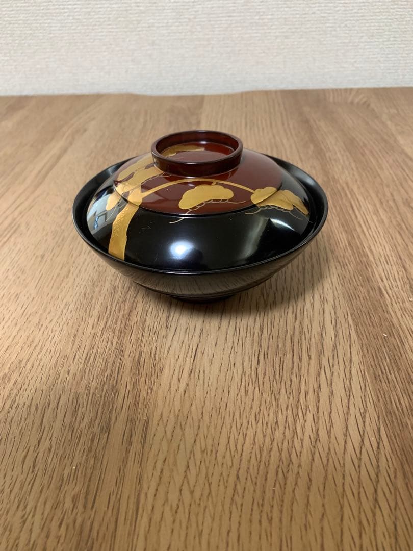 輪島塗　木製漆塗吸物椀8客　見返し蒔絵　汁椀　時代物　松　鶴　お正月　未使用品