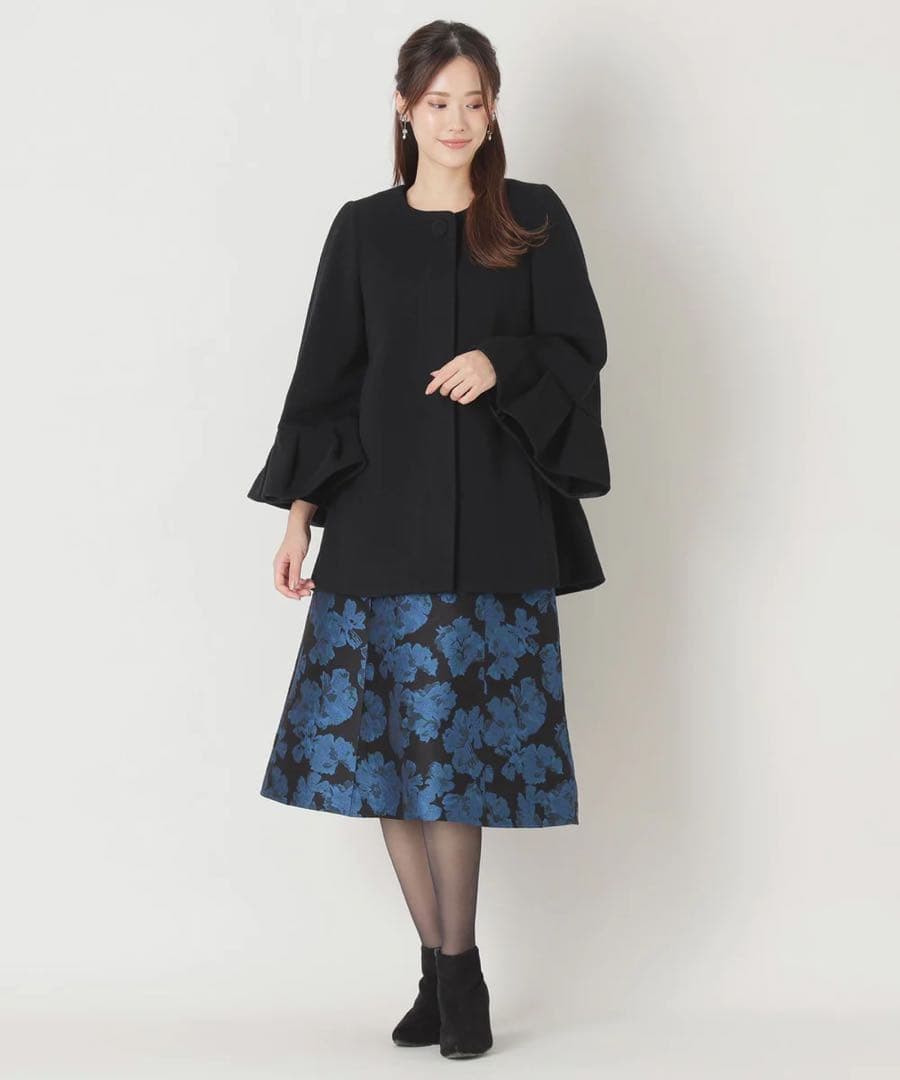 トゥービーシック ウールコート