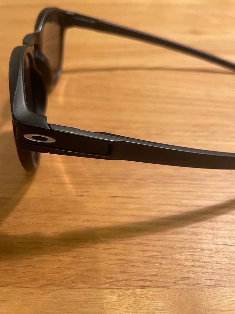 オークリー　サングラス　LATCH アジアンフィット