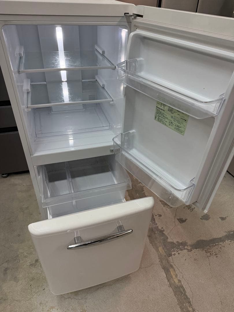 2020年式 149L eangle レトロ風 冷蔵庫 ANGRE151