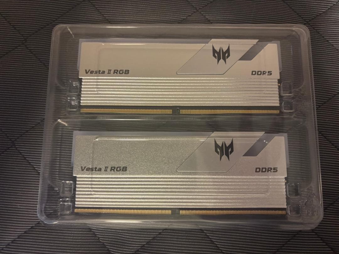 Predator Vesta II DDR5 RGB 32GB(16×2)