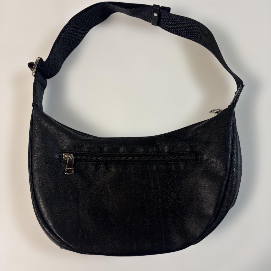 超美品ラシット ソフトレザーラウンドショルダーバッグ 金具シルバー