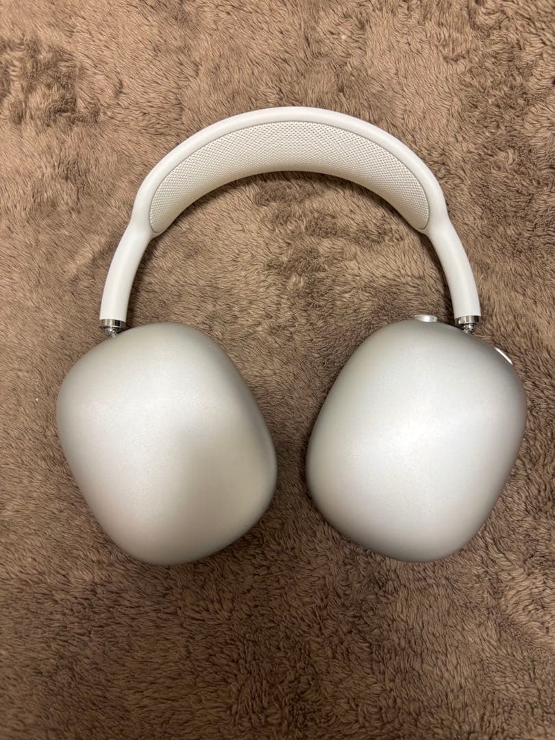 AirPods Max 第1世代　シルバー
