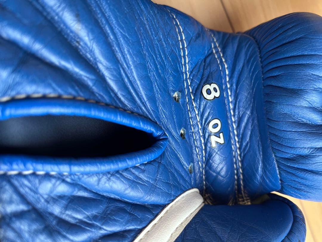 Winning ボクシンググローブ 8oz 青