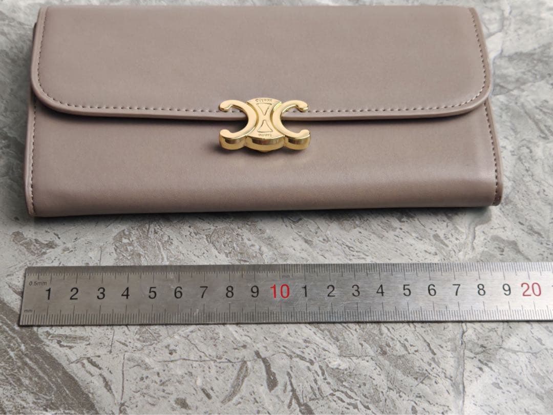 CELINE セリーヌ トリオンフ フラップ 長財布 グレージュ　美品