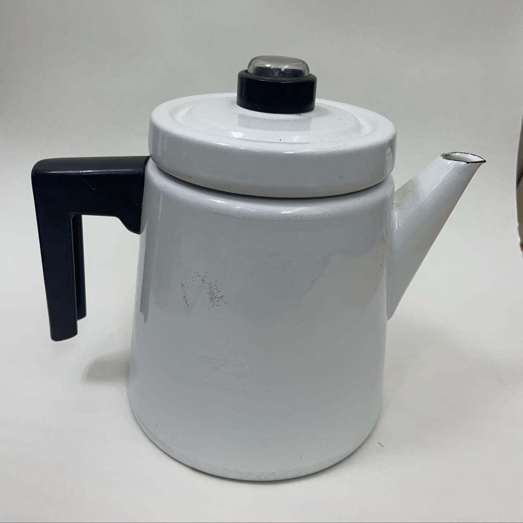 （むーにゃん）A Nurmesniemi／FINEL ポット大（白）