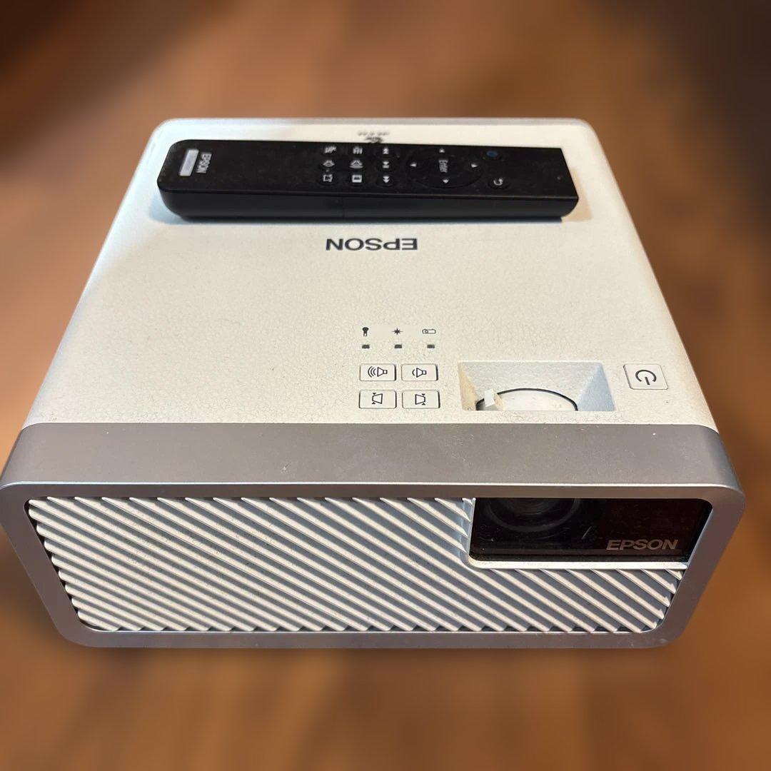 EPSON EH-100W プロジェクター本体