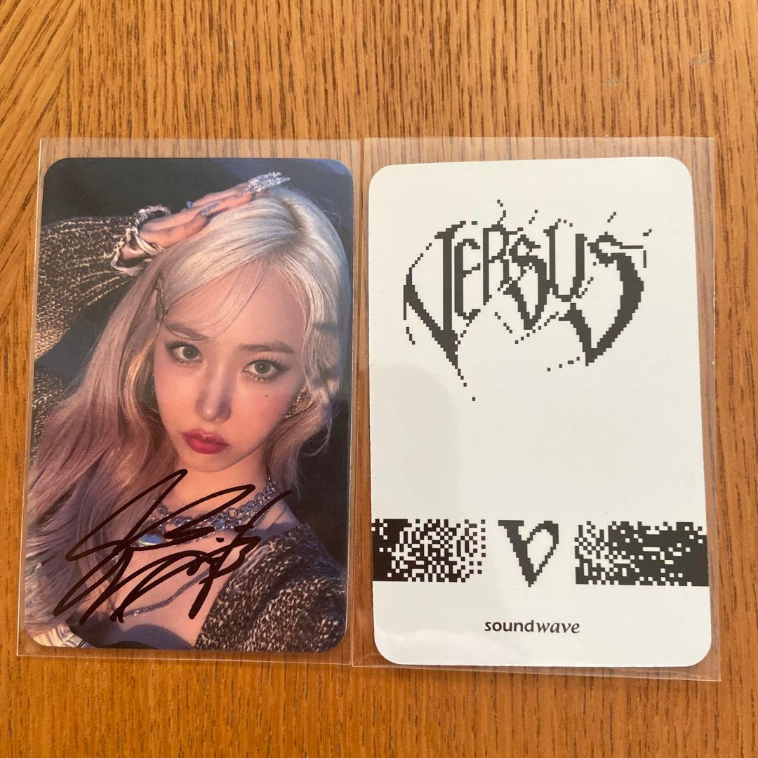 viviz versus soundwave ポップアップ　シンビ　サイン入り