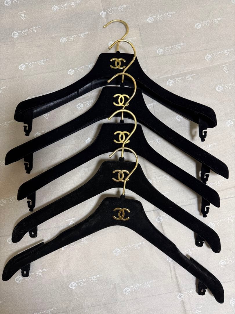 CHANEL　シャネル　ハンガーおまとめ5点セット　正規品