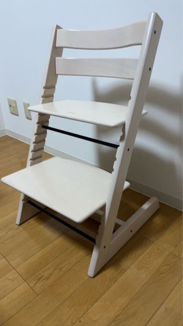 【良品】ストッケ トリップトラップ ホワイトウォッシュ 名前付き