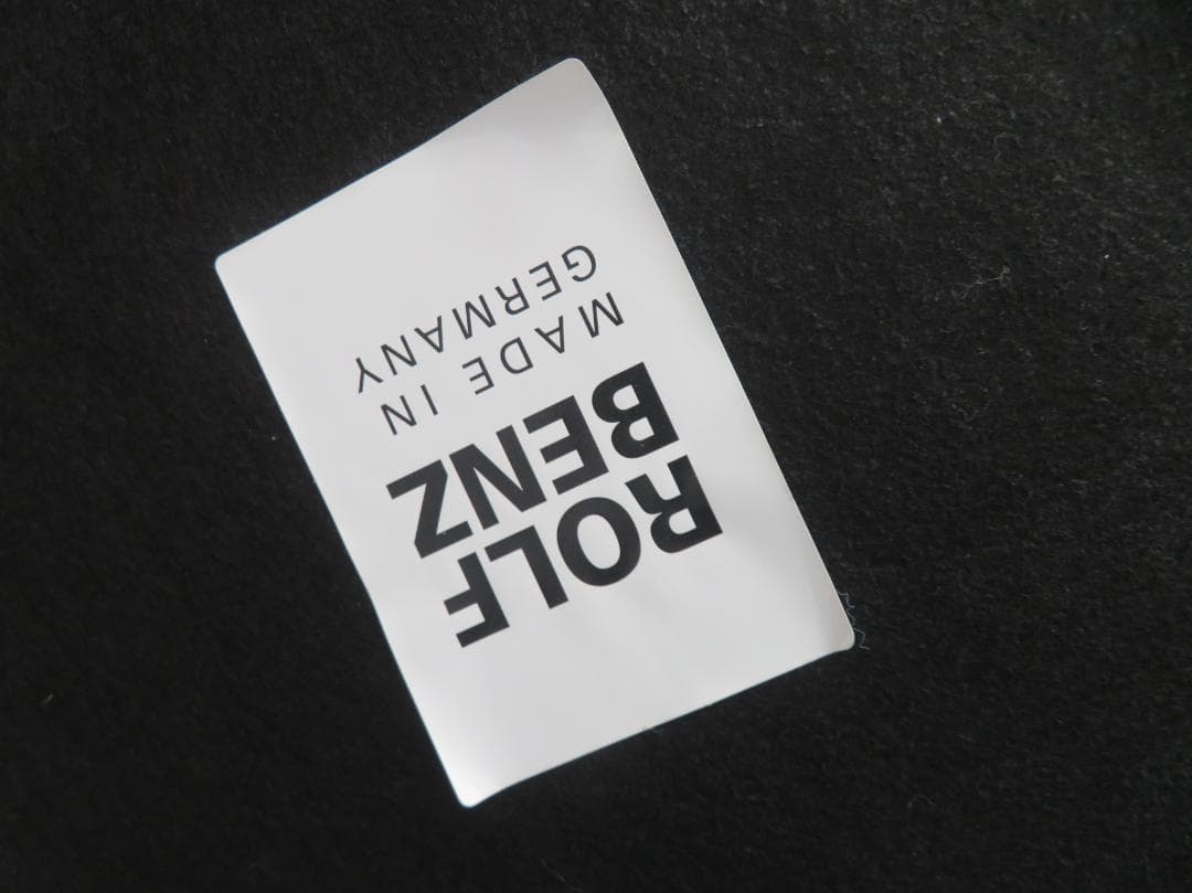 美品■IDC大塚■ロルフベンツ■総革■LINEA■91.3万■2人掛けソファ