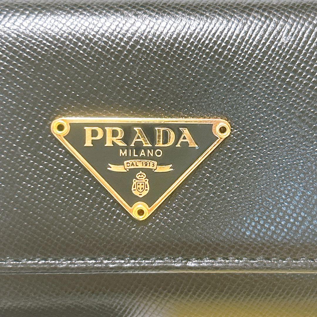新品未使用✨プラダ キーケース 6連 サフィアーノ 三角ロゴ ゴールド