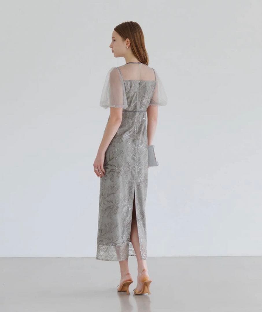 シルバー フラワー刺繍 マキシドレス