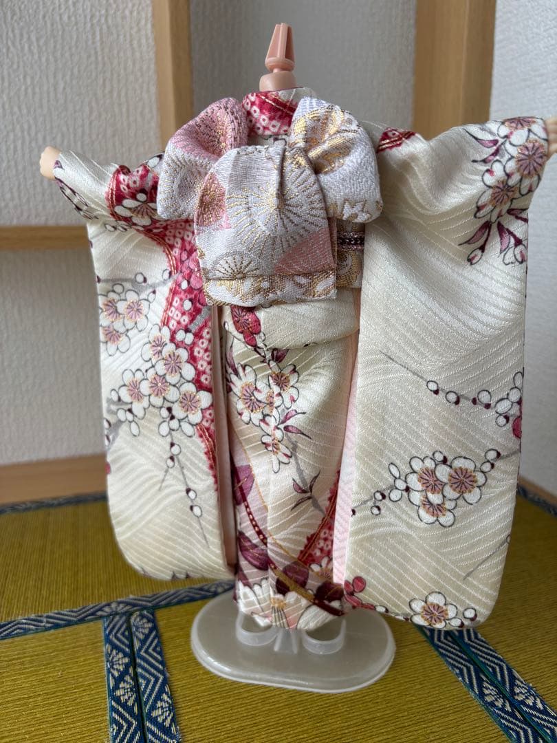 88 87 ドール着物　22cmドール着物 振袖