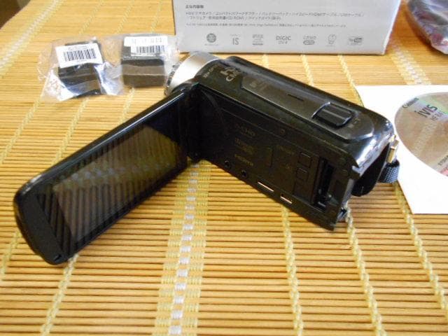 美品★キャノン　HDビデオカメラ　iVIS HF R41　予備バッテリー付