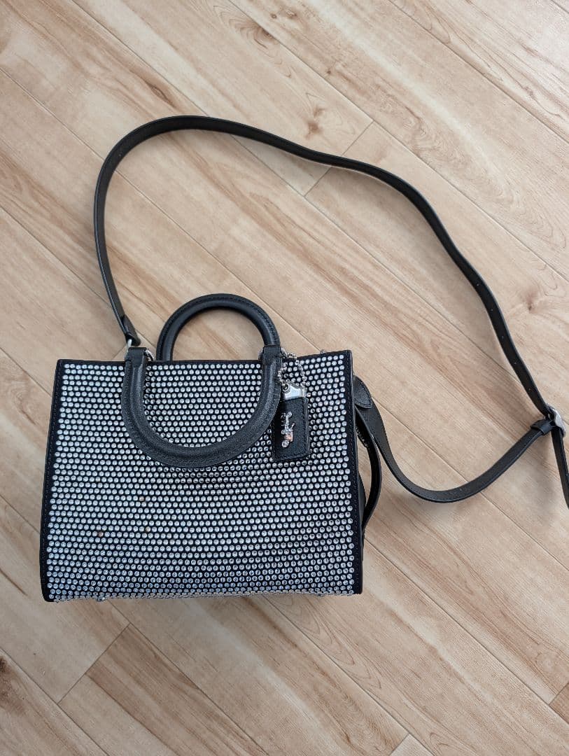 美品 COACH スタッズ 2WAY ハンドバッグ 黒