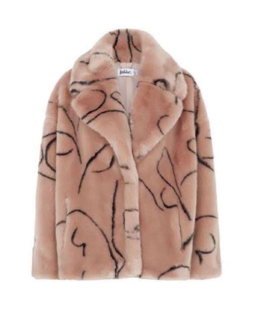 【新品✨】定価4.2万 jakke RITA フェイクファーコート　Mサイズ