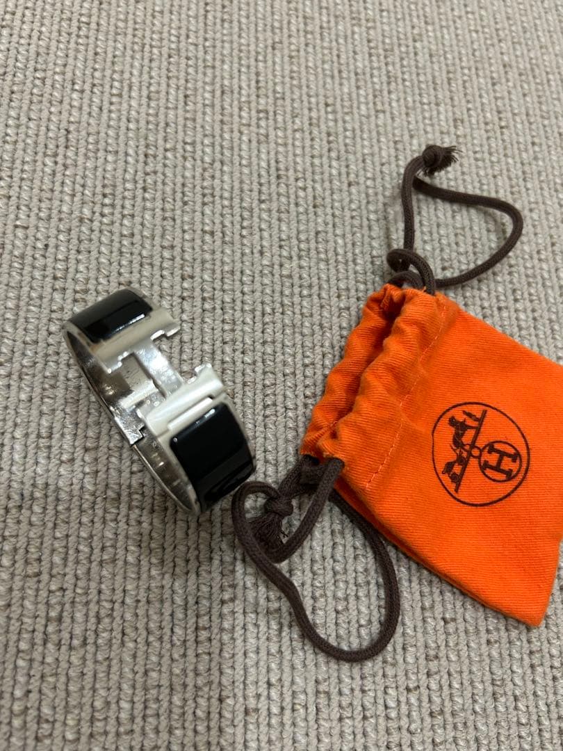 エルメス クリッククラック GM バングル H シルバー ブラック