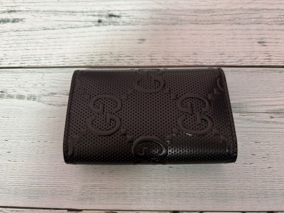 新品未使用　GUCCI グッチ GGエンボスレザー 6連 キーケース　キーリング