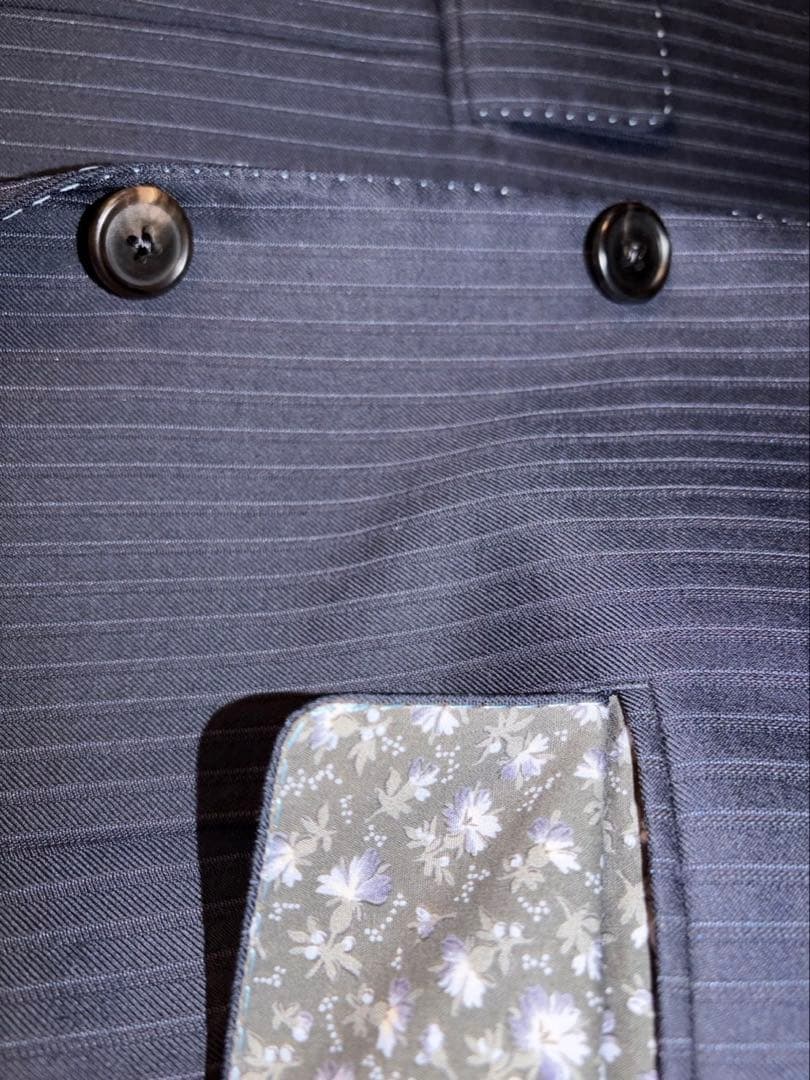 ポールスミス　3ピースネイビー スーツ