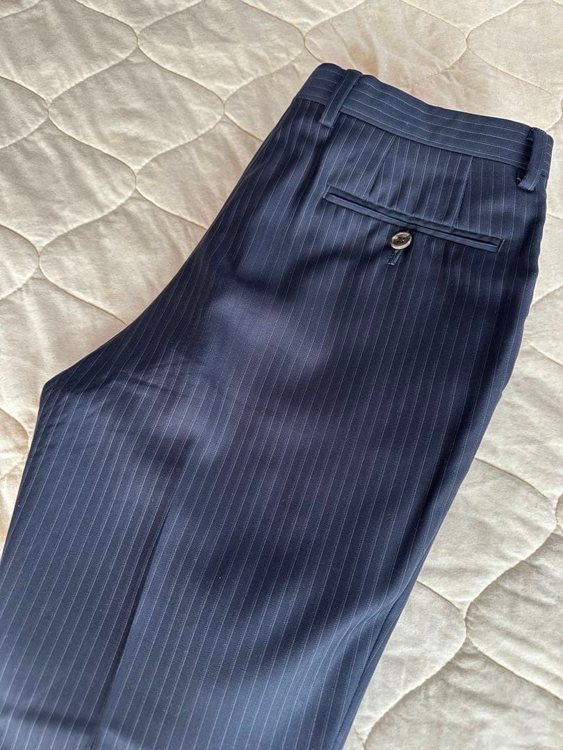 ポールスミス　3ピースネイビー スーツ