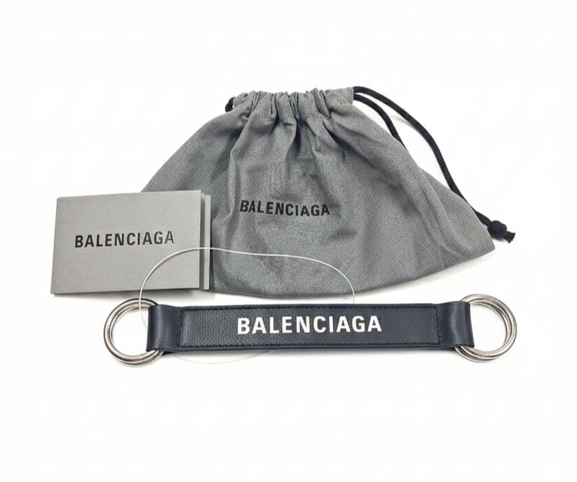 新品未使用 BALENCIAGA バレンシアガ ロゴプリントレザーキーホルダー