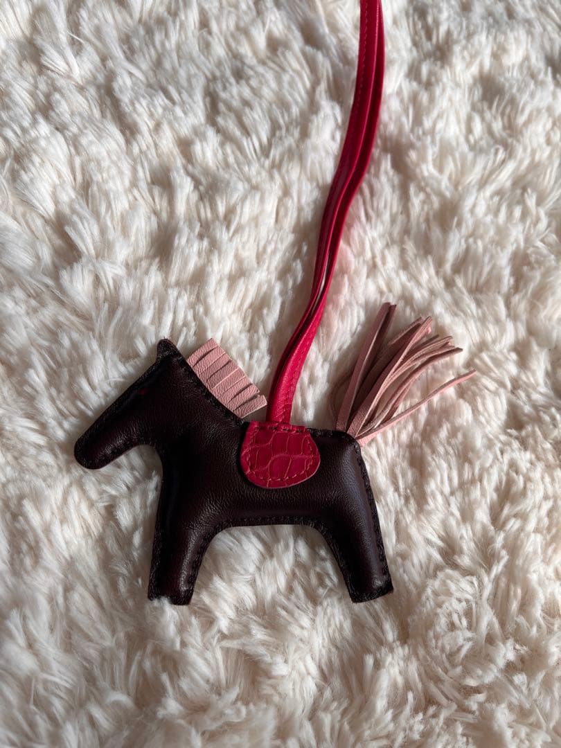 エルメス　ロデオチャーム　ロデオタッチ　ピンク