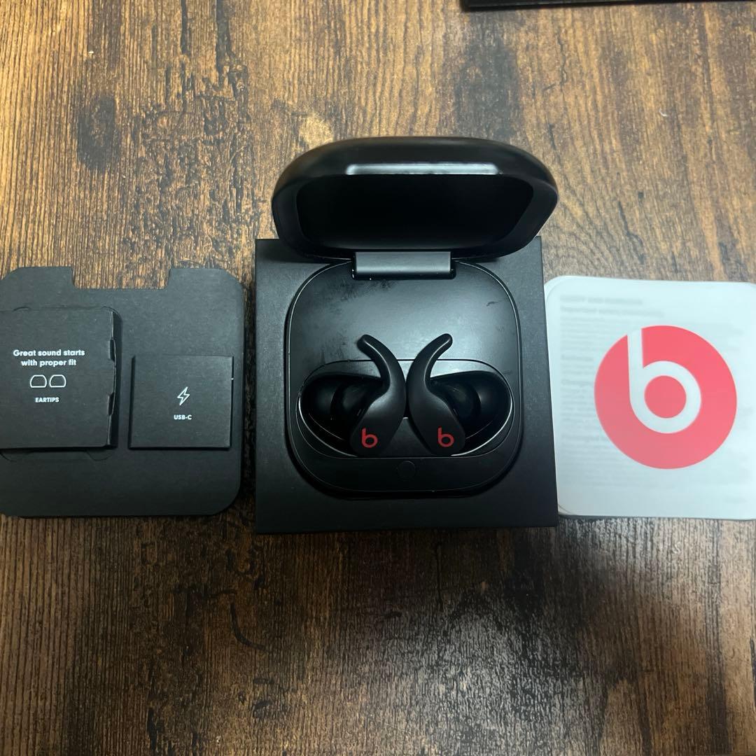 Beats Fit Pro ブラック イヤフォン