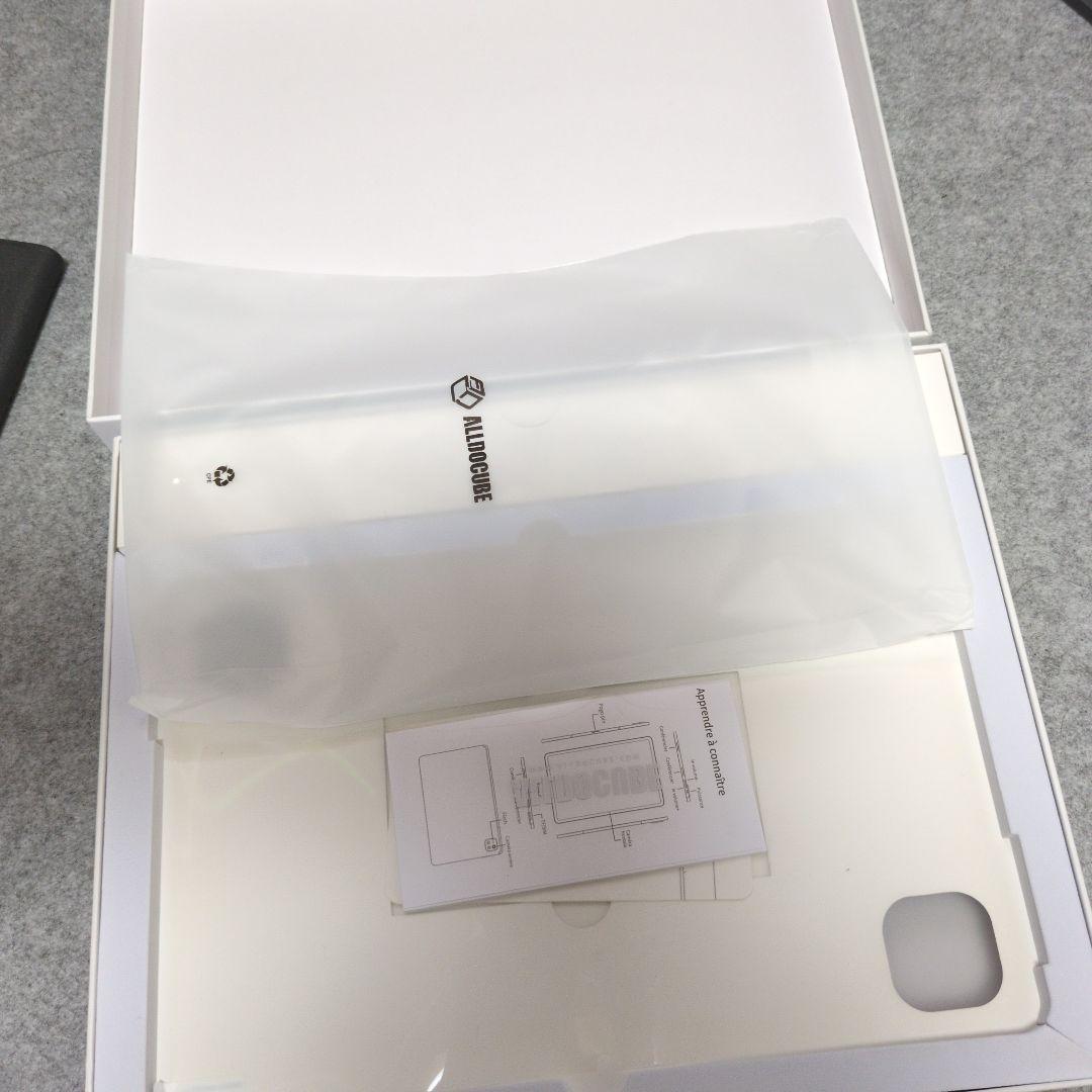ALLDOCUBE iplay 60 pad pro ケース付き