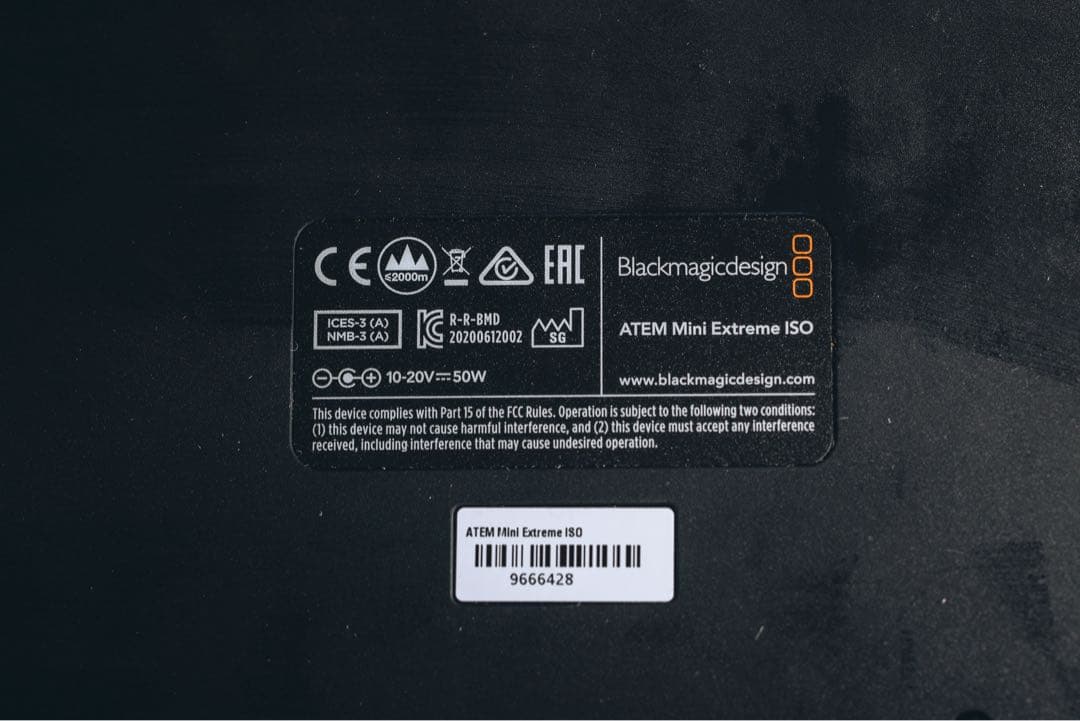 ATEM Mini Extreme ISO スイッチャー　防水キャリーケース付