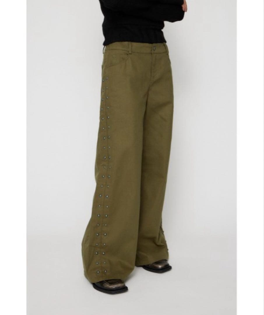 オリーブ色 Mサイズ ワイドパンツ サイドボタン付き