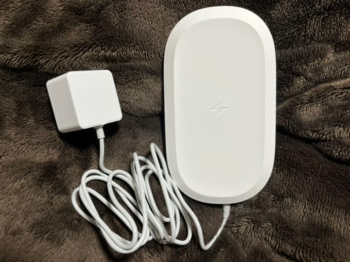 ワイヤレス充電器（新品）