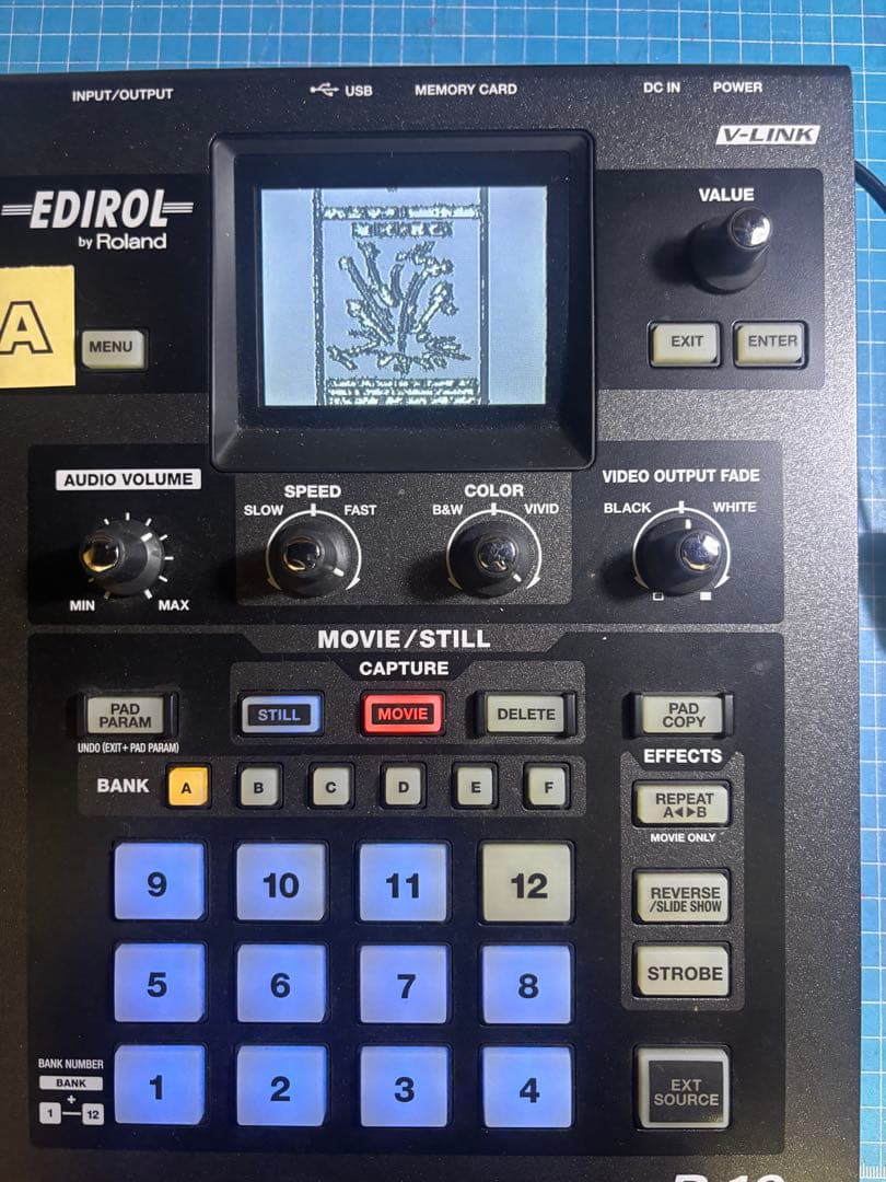 EDIROL ROLAND P-10 ビジュアルサンプラー　VJ機材