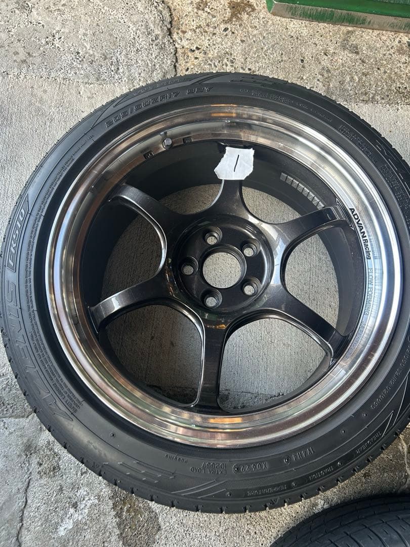 ADVAN RG-D2 17インチPCD100 5穴 7.5j +38