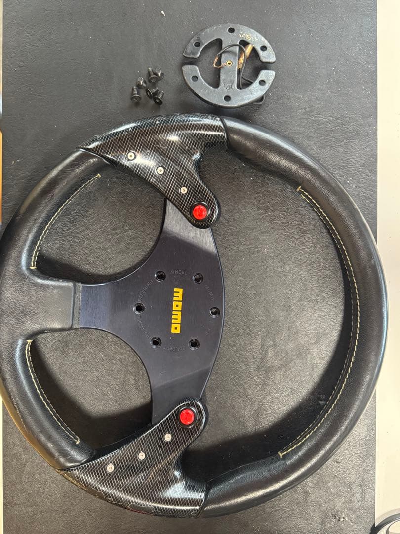 MOMO ステアリング F1デザイン/ 動作確認済