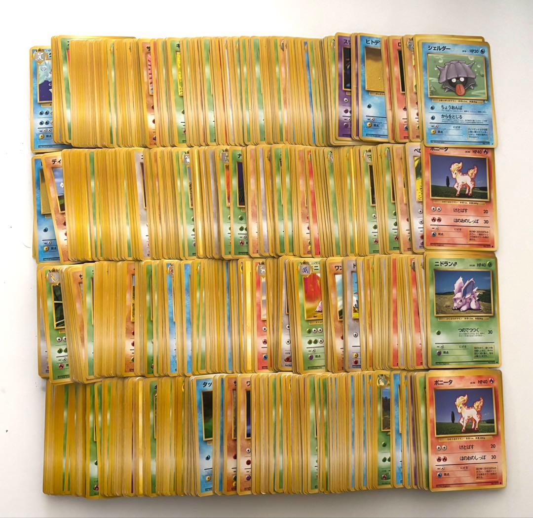 旧② ポケモンカード 旧裏 旧裏面 約1000枚 モンスターのみ